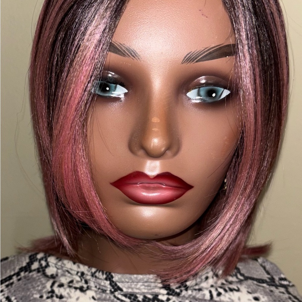 Stylish Synthetic Pink Bob Wig